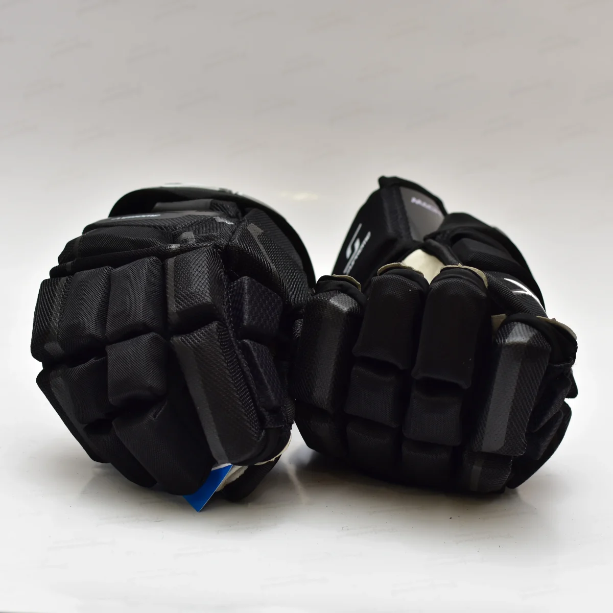 1-pairMACHNew Ice Hockey Gloves BAU Brand Mach 14 - Image 2