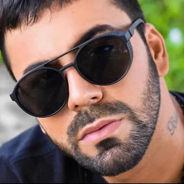 New Punk Small Frame Sunglasses Men's Brand Designer Vintage Sun Glasses Men Outdoor Driving Eyewear UV400 Oculos De Sol